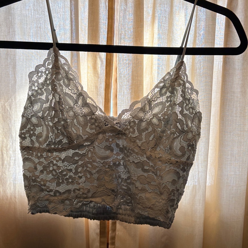 Express Lace Crop Top